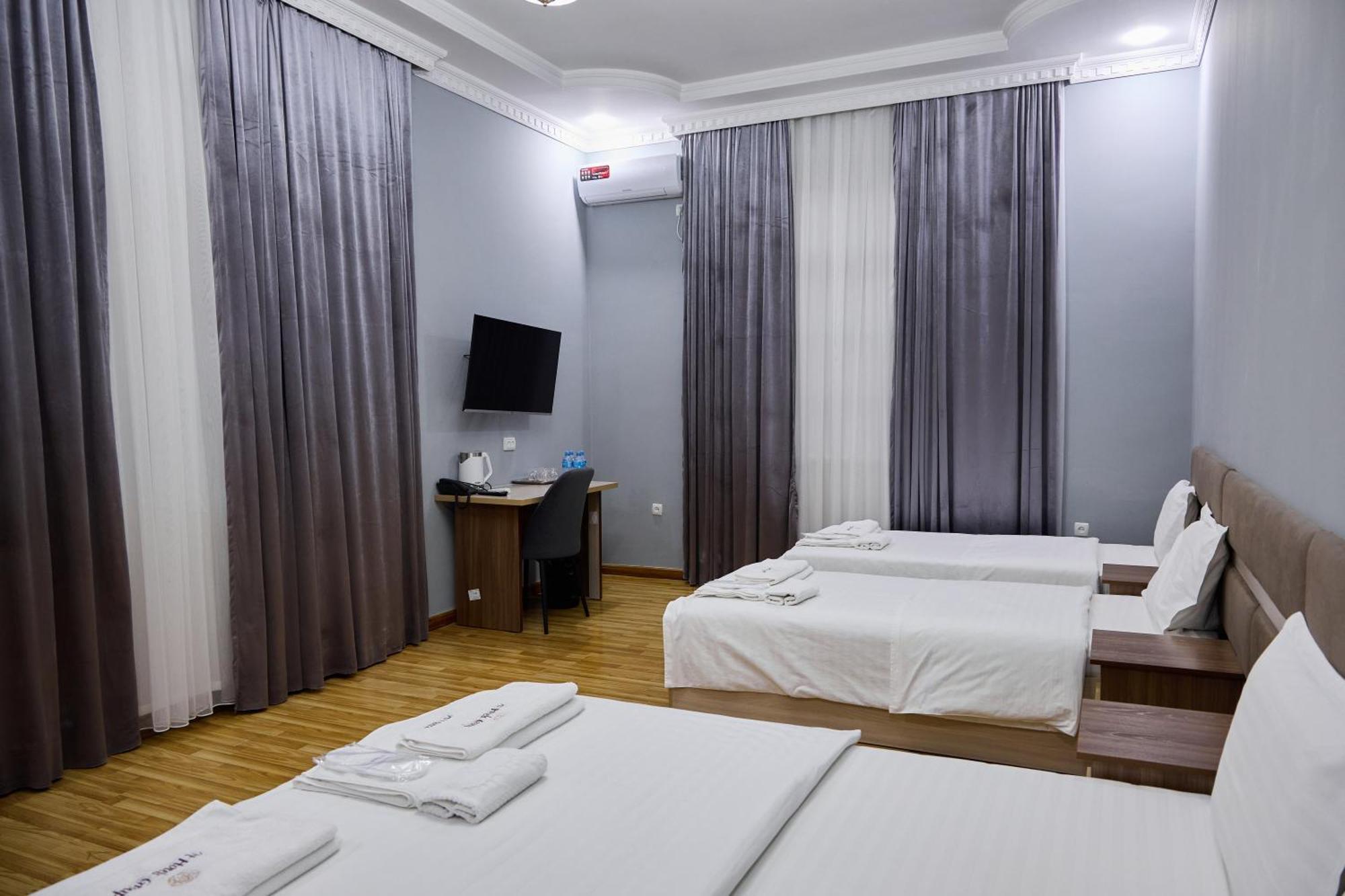 Art Garden Hotel Taschkent Zimmer foto