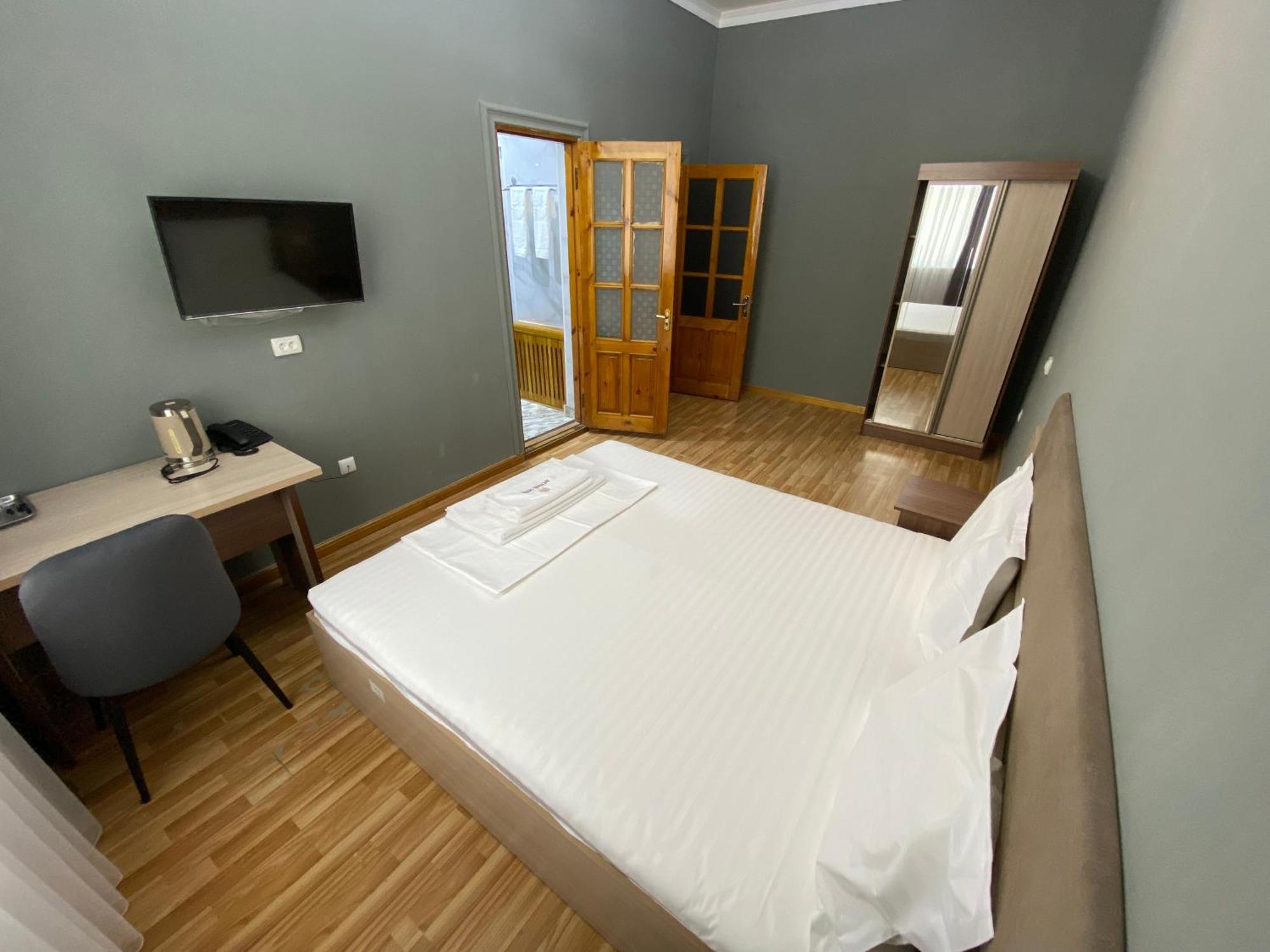 Art Garden Hotel Taschkent Exterior foto